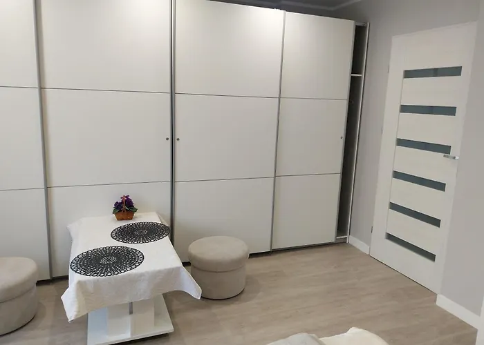 Homestay Goscinne Slupy - Parking Olsztyn (Warmian-Masurian)